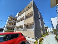 プラージュ　ウエスト