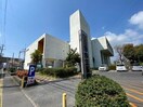 四日市市立図書館(図書館)まで711m タウンエステート西浦