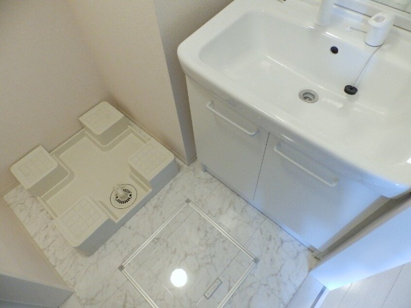 同物件別部屋のお写真です。 アルディーラ伊倉　B棟