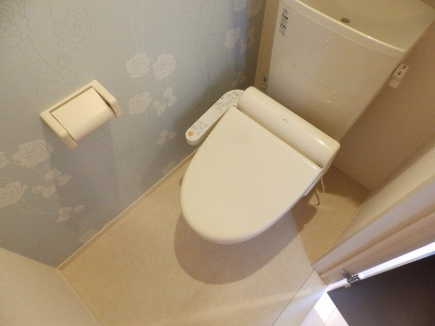 同物件別部屋のお写真です。 アルディーラ伊倉　B棟
