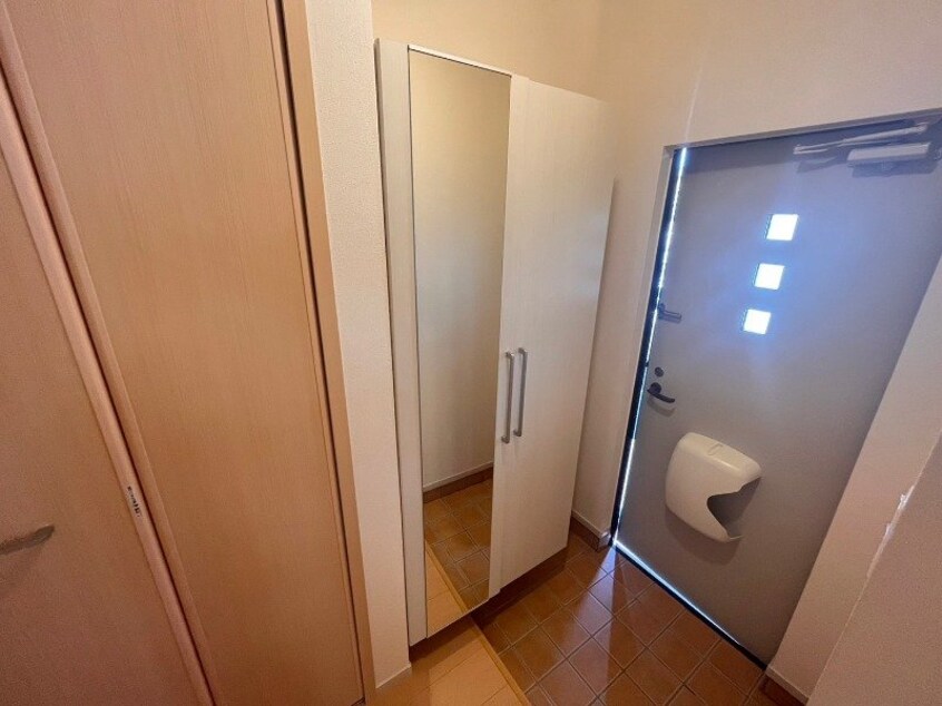 同型反転写真 シャトー・ヴェーニュスＡ