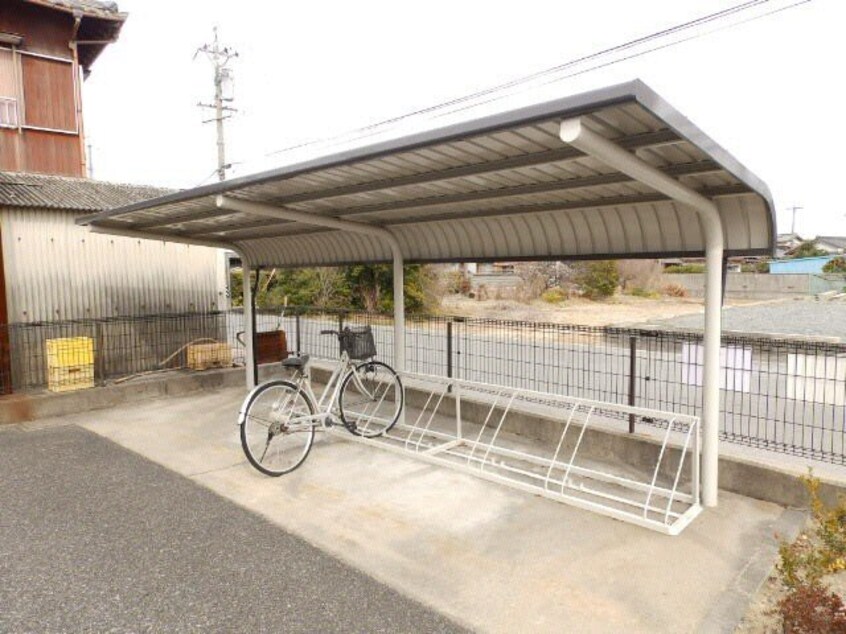  サングリーン