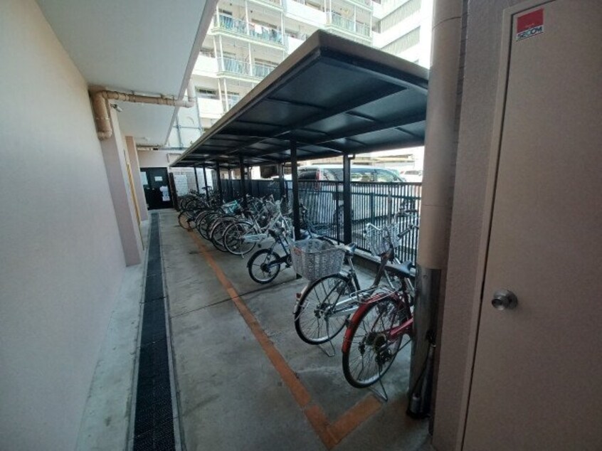  四日市エンブルコート