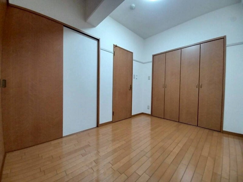  四日市エンブルコート