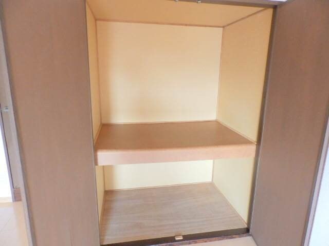 収納写真は別号室です。 エルフィン