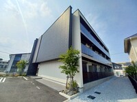 シャーメゾン羽津中