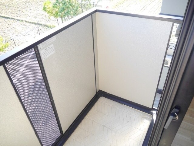 別部屋反転タイプ写真 サングリーン