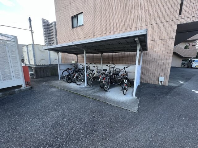  ランドマーク西町
