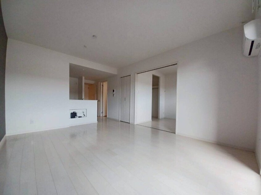  LaLa COURT SHIRASUKA