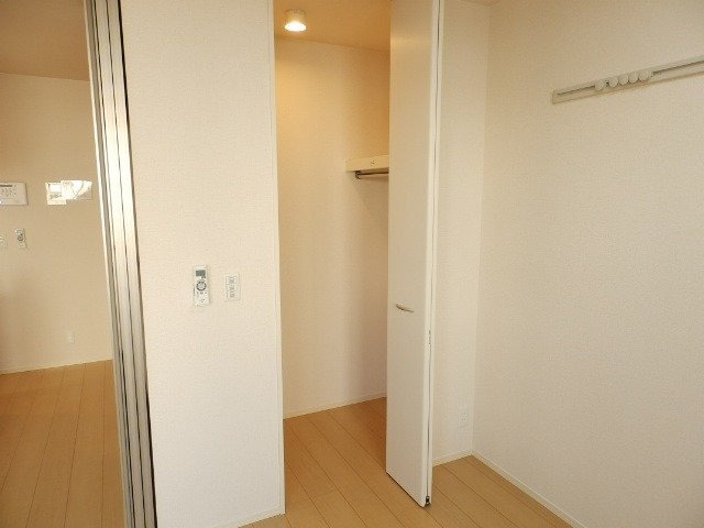 別部屋参考写真です アルディーラ伊倉　A棟