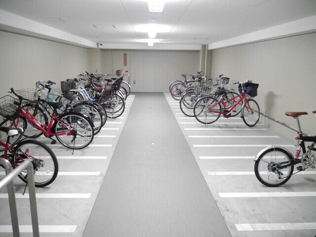  プレミスト四日市駅前