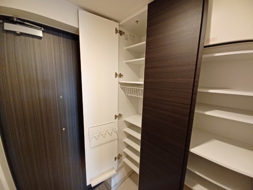 別部屋同型タイプです。 プレミスト四日市駅前