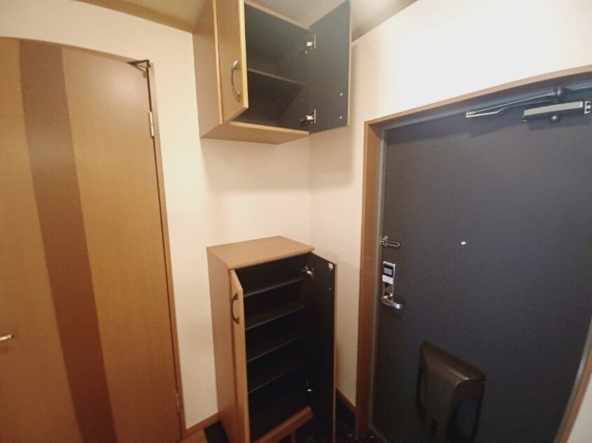 同型反転参考写真 コンフォース西阿倉川