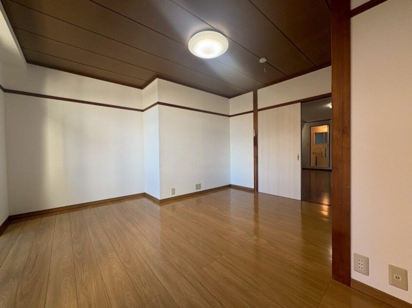 階段下収納 安島コーポ