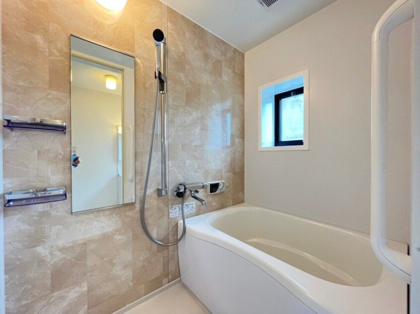 反転タイプ参考写真 アイリスときわB棟