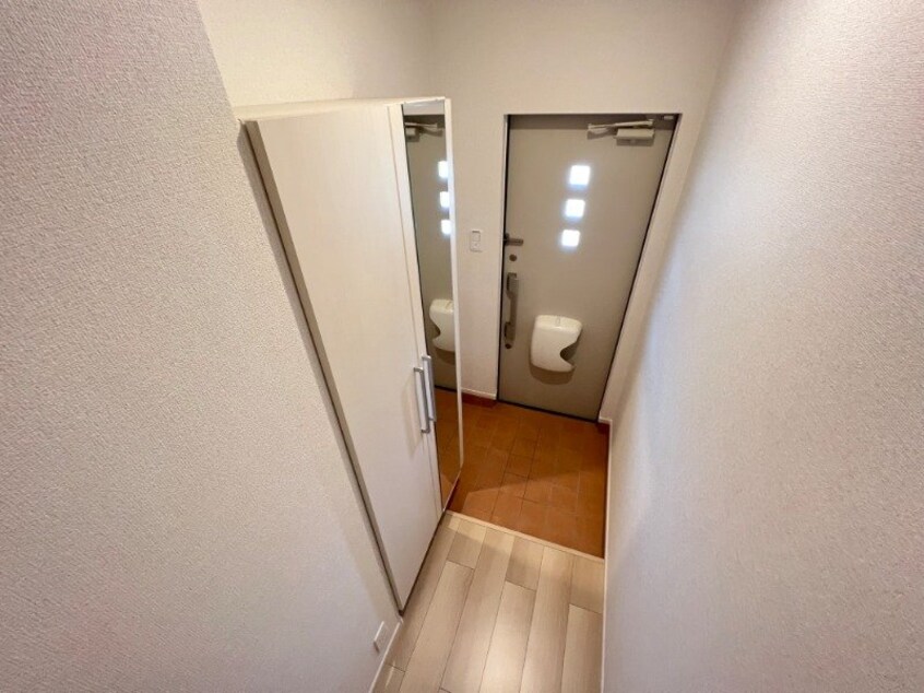 同タイプの部屋写真です ブラウベルク塩浜Ⅰ