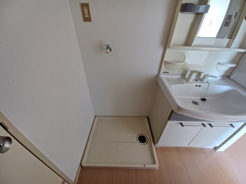 同棟同タイプ別部屋の写真です じゅねすしろやま　Ｂ棟