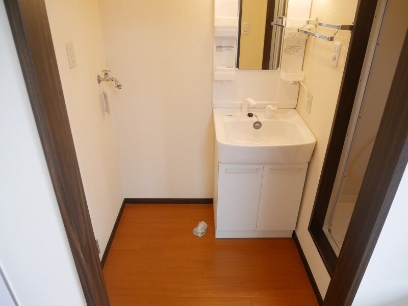 別部屋反転写真 グランデージ日永西　Ａ