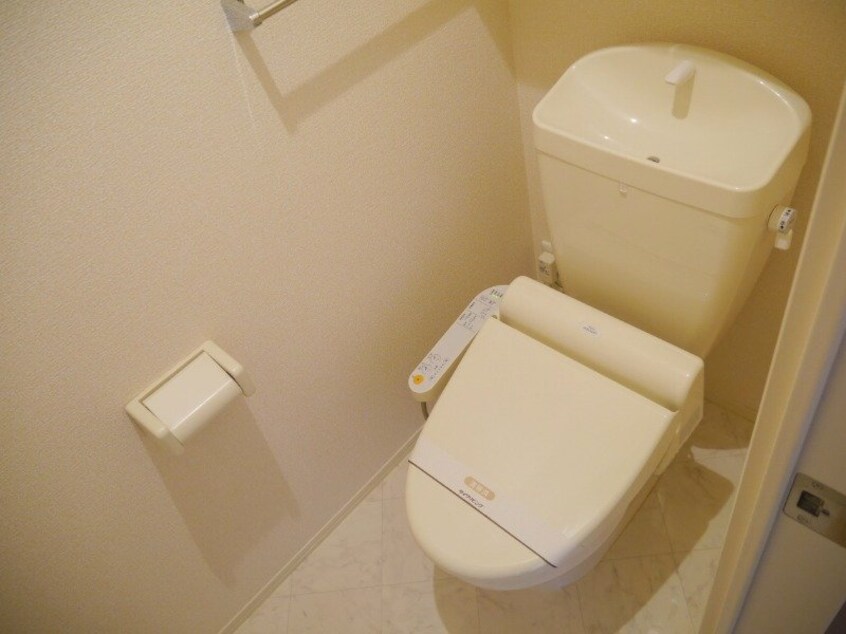 同物件別室写真 フィオーレ松本　A棟