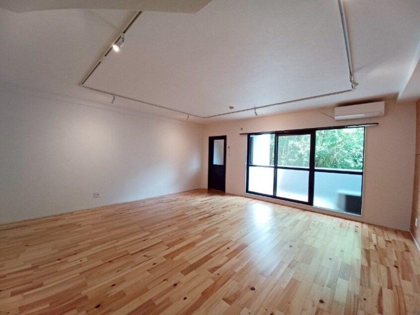  クレストールサカクラ