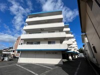 サンフィールド吉川