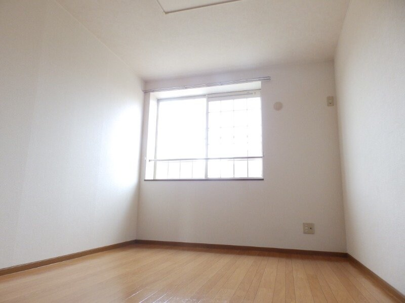 同型参考写真 ファミールウツベ　Ⅱ