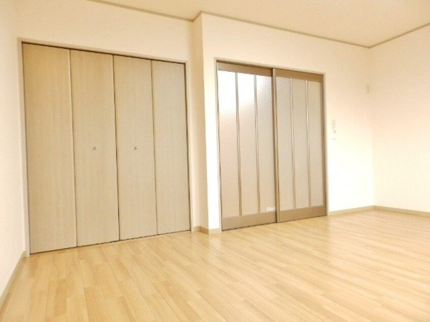 同型参考写真 サングリーン