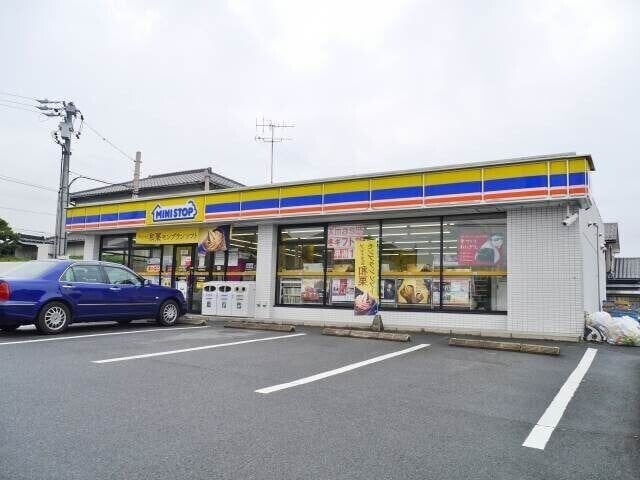 ミニストップ桜台本町店(コンビニ)まで2057m アンベリール