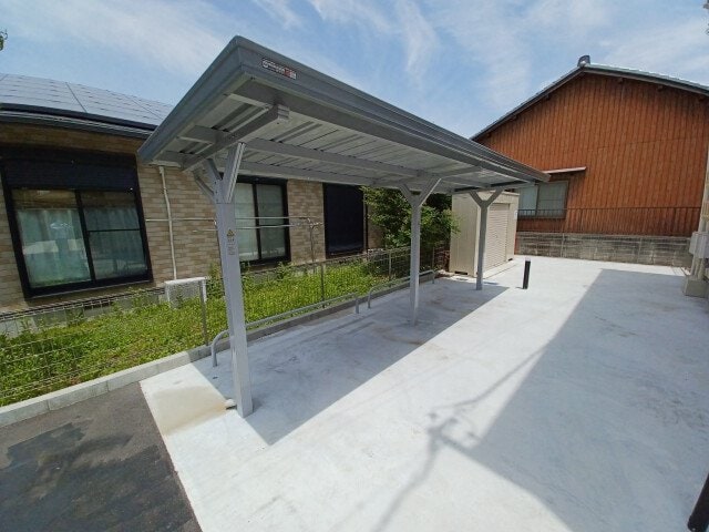  Maisonette　land 楠駅