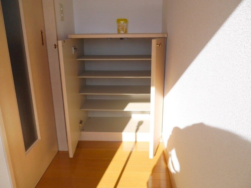  プラッサムコート日永　C棟