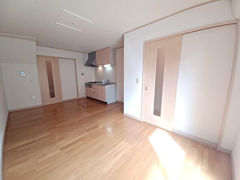 同型参考写真 プラッサムコート日永　C棟