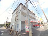 安達ビル