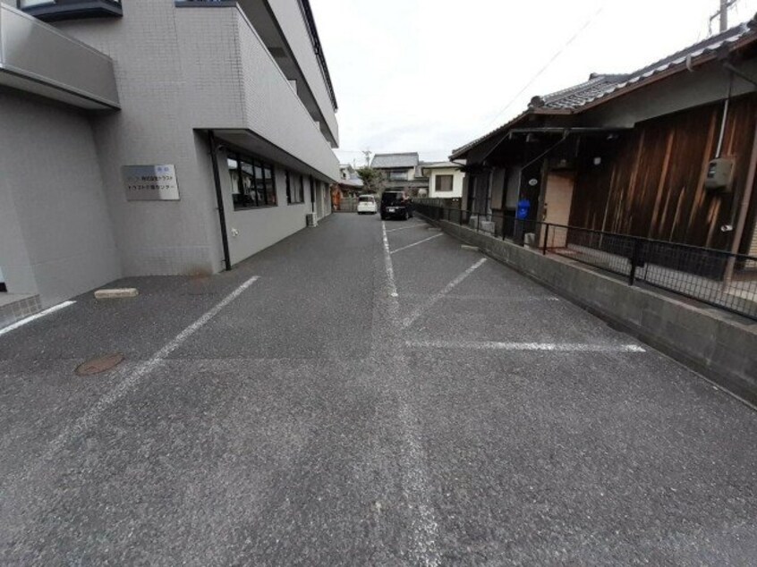  トラストＢ・Ｄ