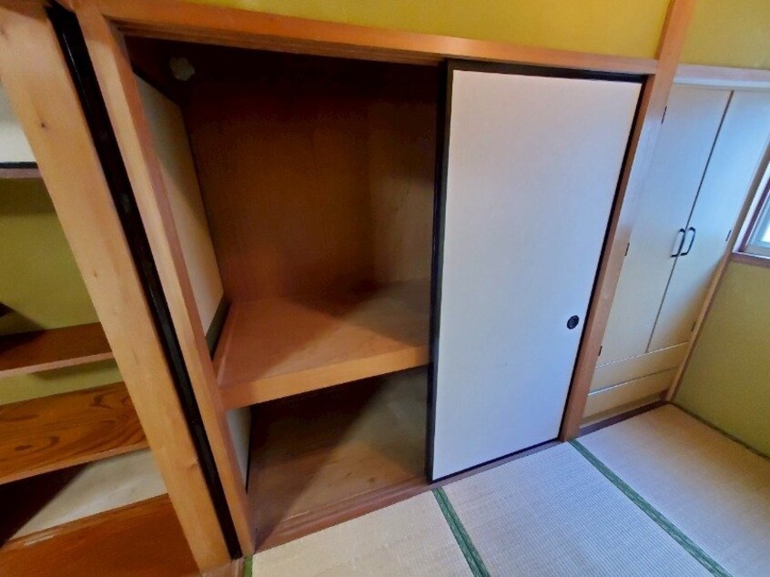  四日市市城西町貸家