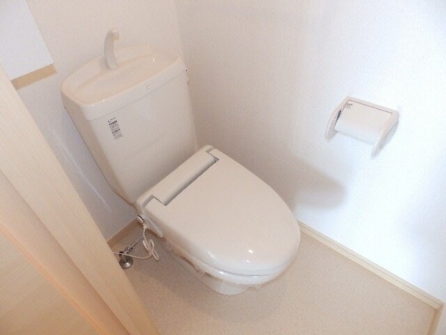 同型参考写真 リアンヴィラージュＢ棟