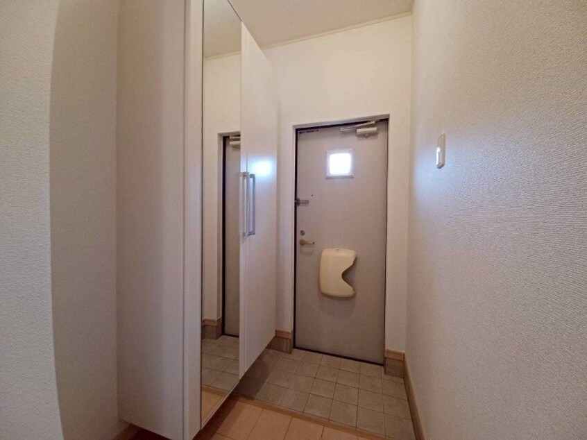 同型参考写真 リアンヴィラージュＢ棟