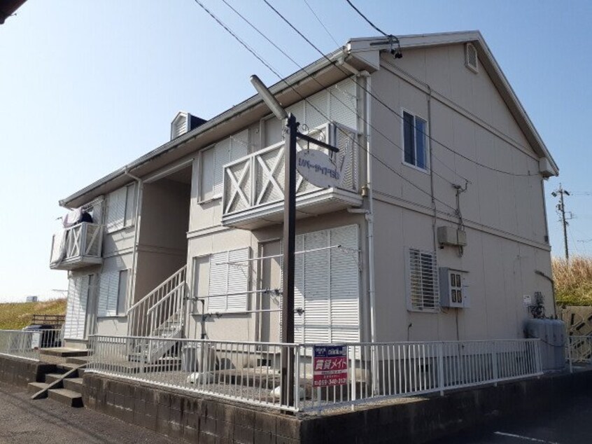  リバーサイド日永