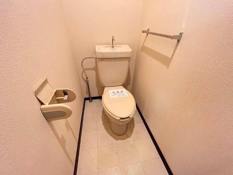  リバーサイド日永