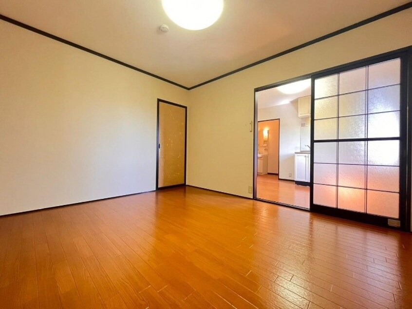  リバーサイド日永