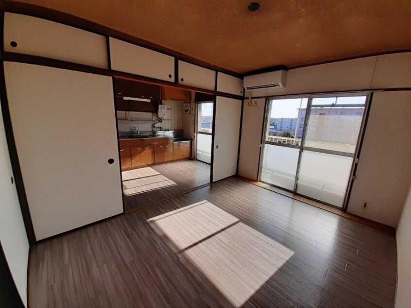  公団笹川団地102棟　402