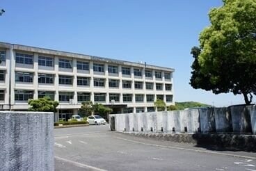四日市四郷高等学校(高等学校/高等専門学校)まで1927m 公団笹川団地102棟　402