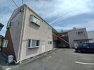 ロイヤルハイツ舞の外観