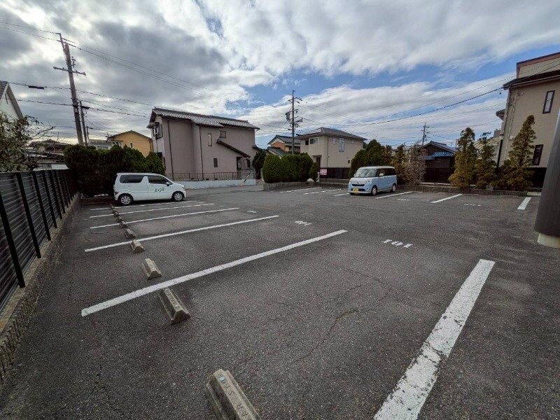  ロイヤルヒルズ２１