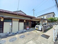 釆女町貸家2
