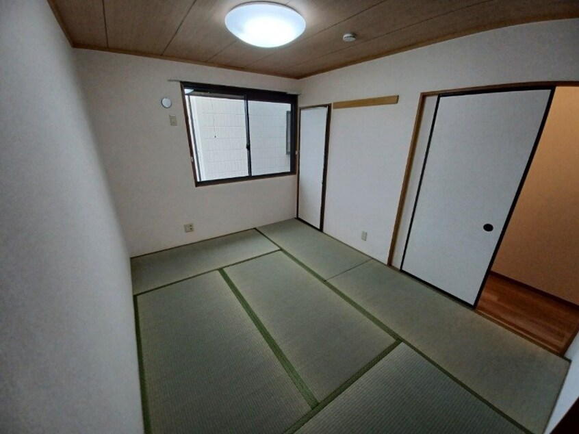 同型反転タイプ カーサセレーノ　Ａ棟