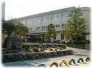 四日市市立川島小学校(小学校)まで1463m ユーミー川島