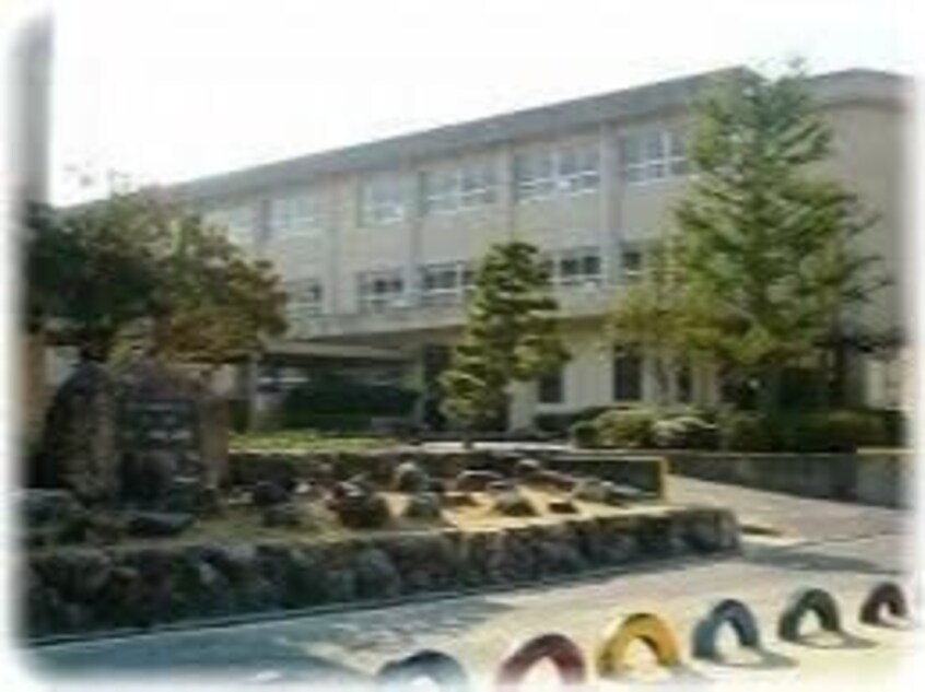 四日市市立川島小学校(小学校)まで1463m ユーミー川島