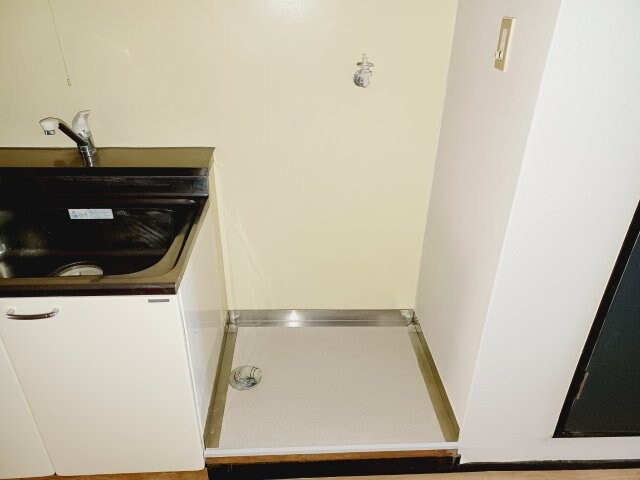 同型別部屋写真 メゾン安島