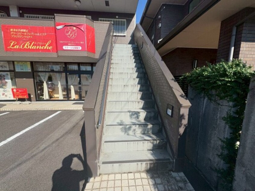  伊勢松本貸マンション