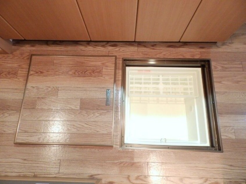  ポケットハウス